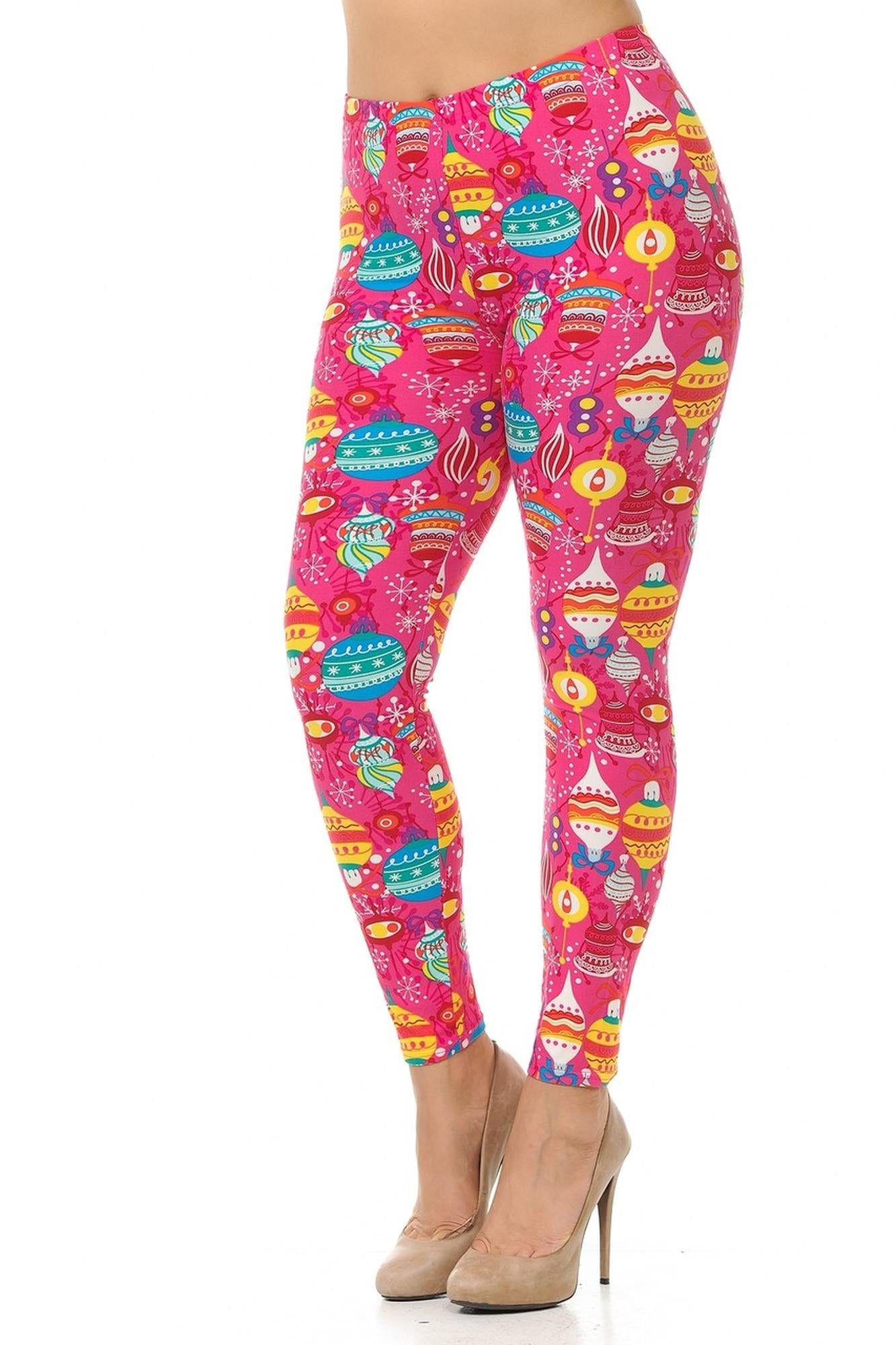 Buttery Soft Pink Christmas Plus Size Leggings (One Size Plus,Pink)