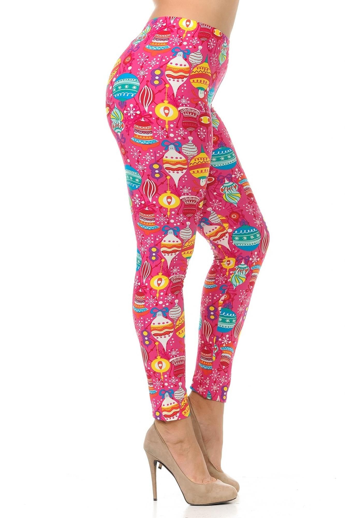 Buttery Soft Pink Christmas Plus Size Leggings (One Size Plus,Pink)