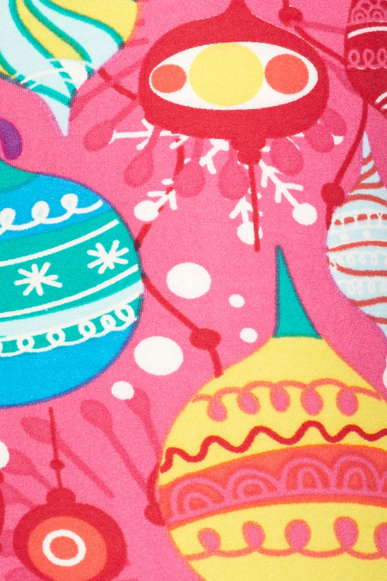 Buttery Soft Pink Christmas Plus Size Leggings (One Size Plus,Pink)