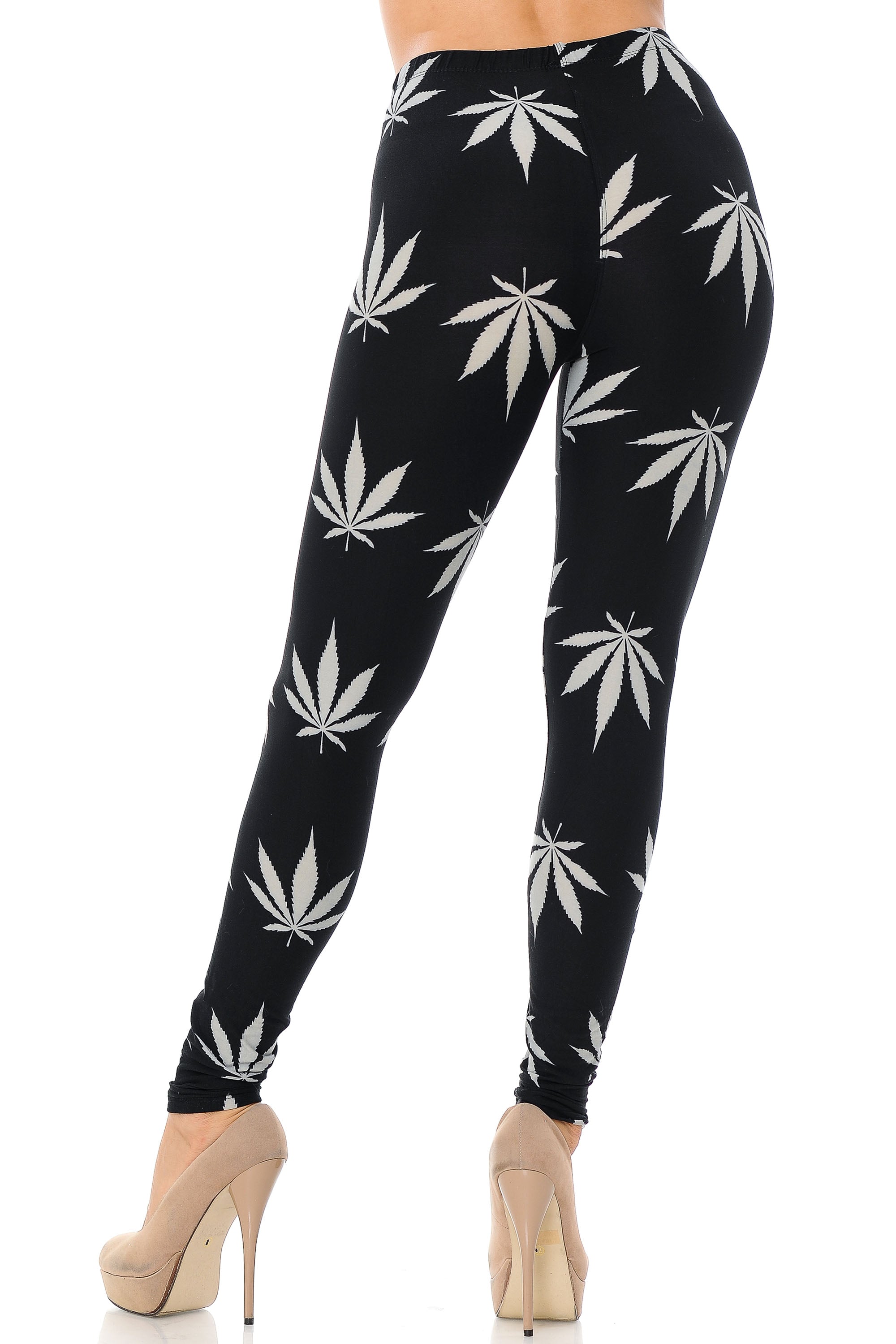 Buttery Soft Black Marijuana Plus Size Leggings (One Size Plus,Black)
