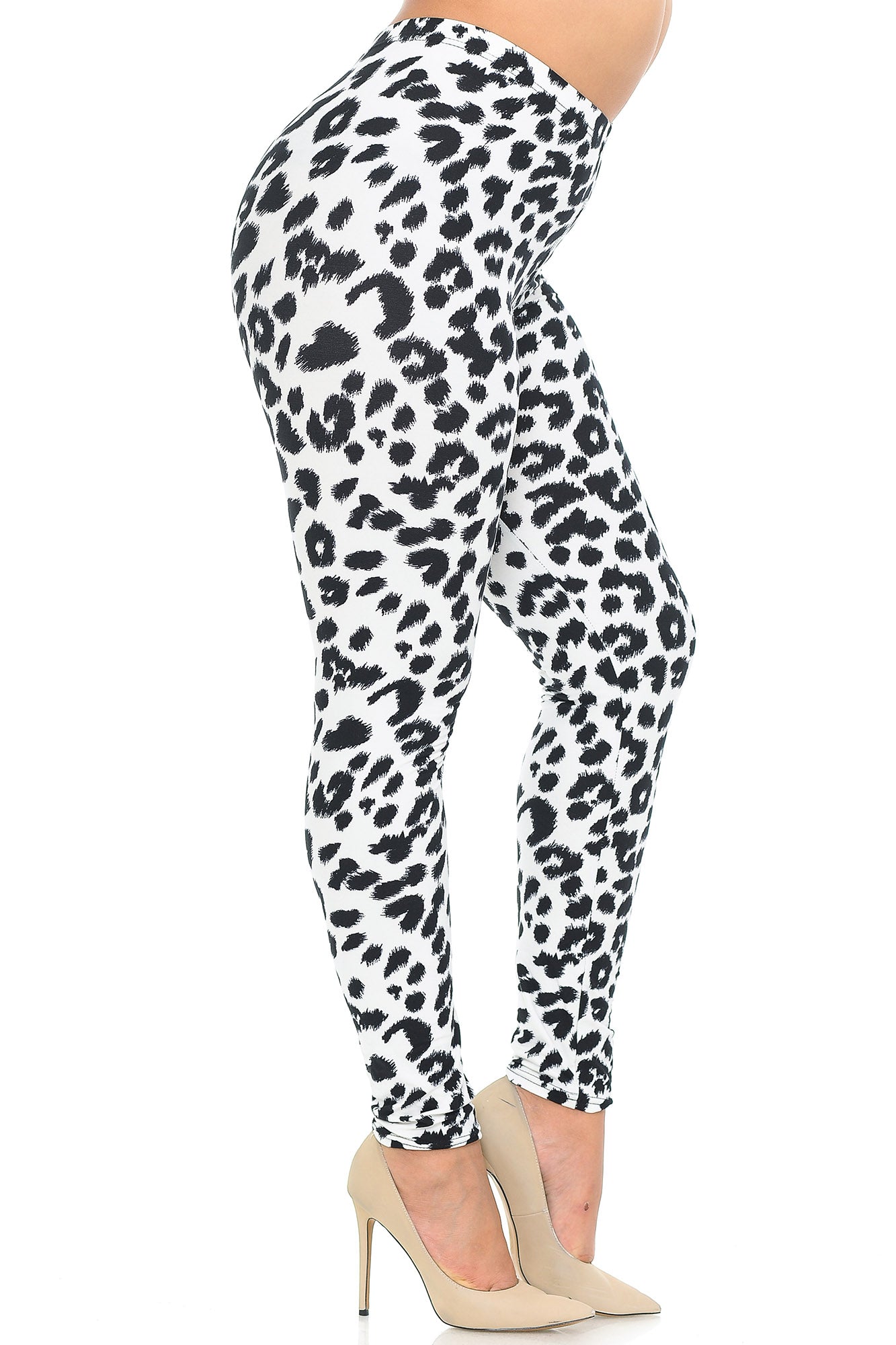 Buttery Soft Ivory Spotted Leopard Plus Size Leggings (One Size Plus,White)