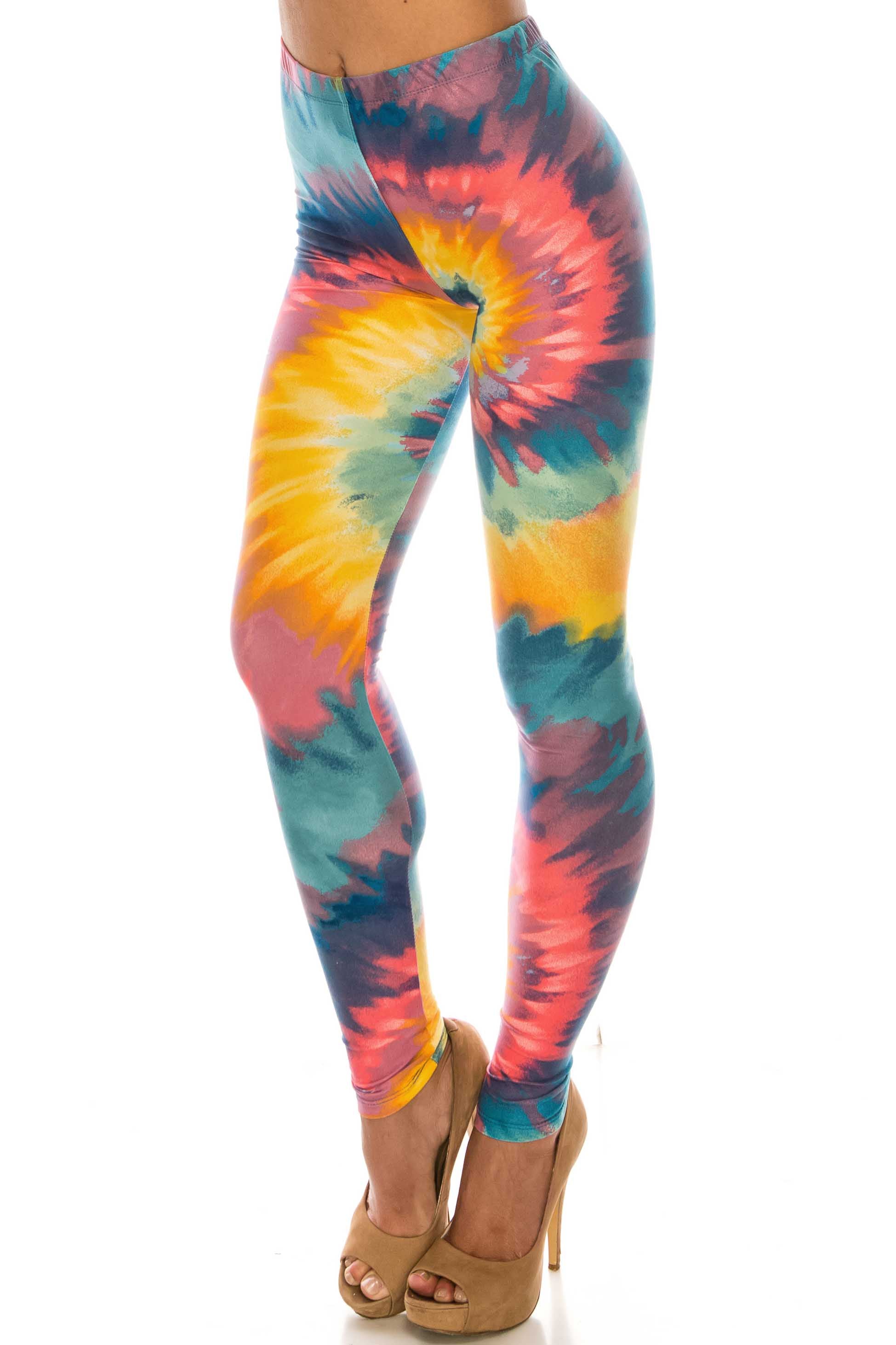 Buttery Soft Multi-Color-Bold Tie Dye Plus Size Leggings (One Size Plus,Multi Color Bold)