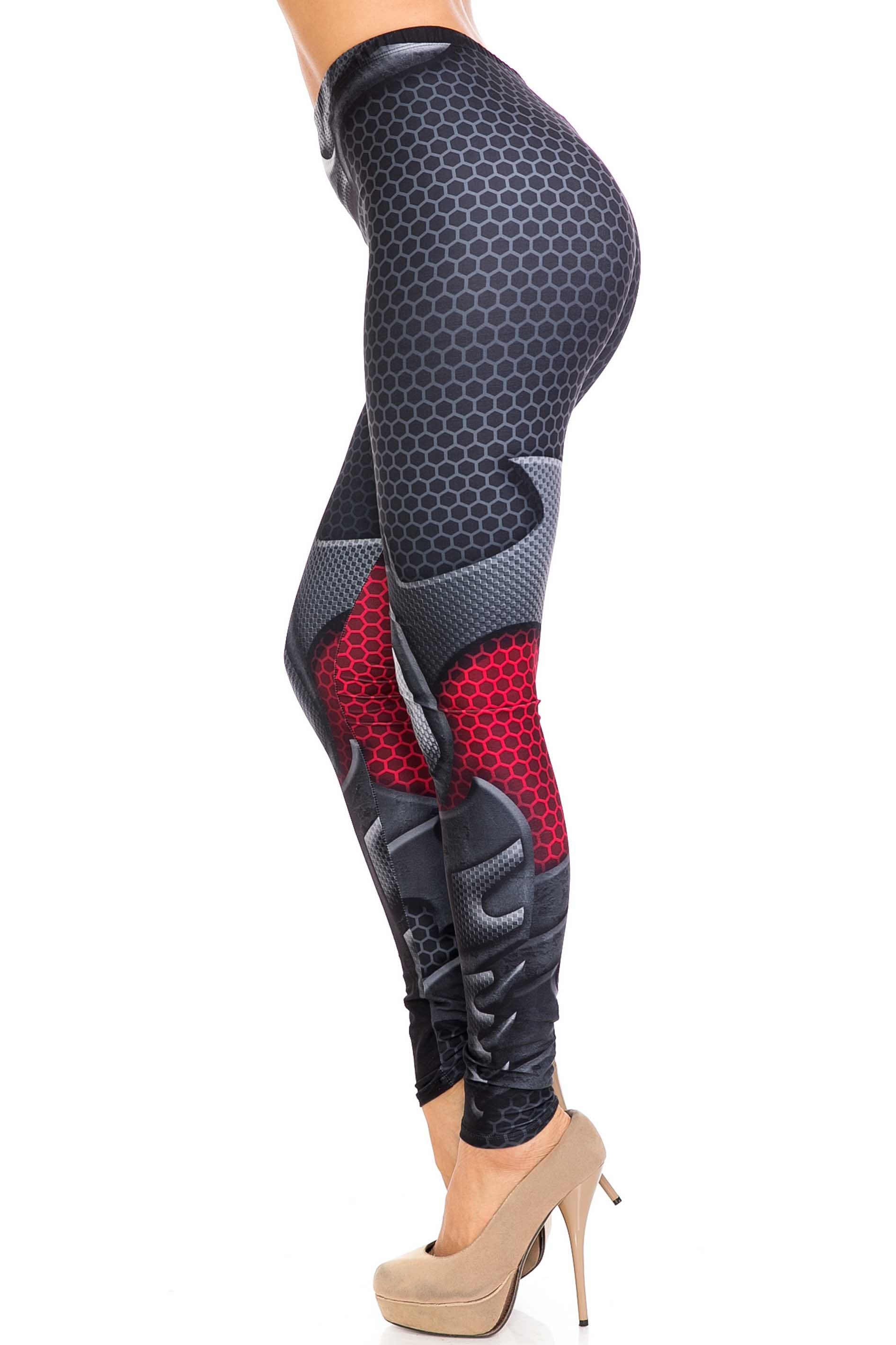 Creamy Soft Pretty Avenger Plus Size Leggings - USA Fashion (One Size Plus,Black)
