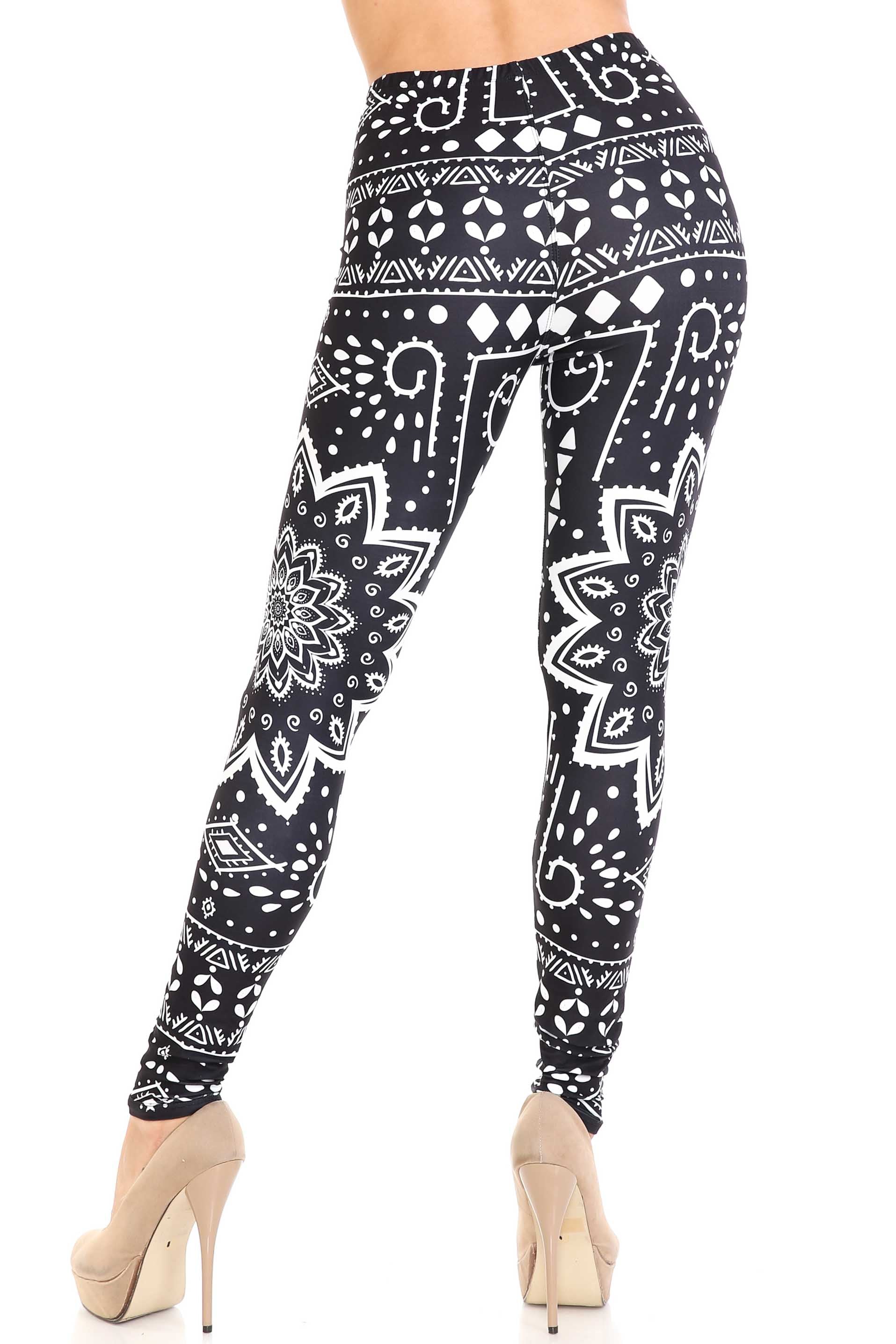 Creamy Soft Black Tribal Mandala Plus Size Leggings - By USA Fashion (One Size Plus,Black)