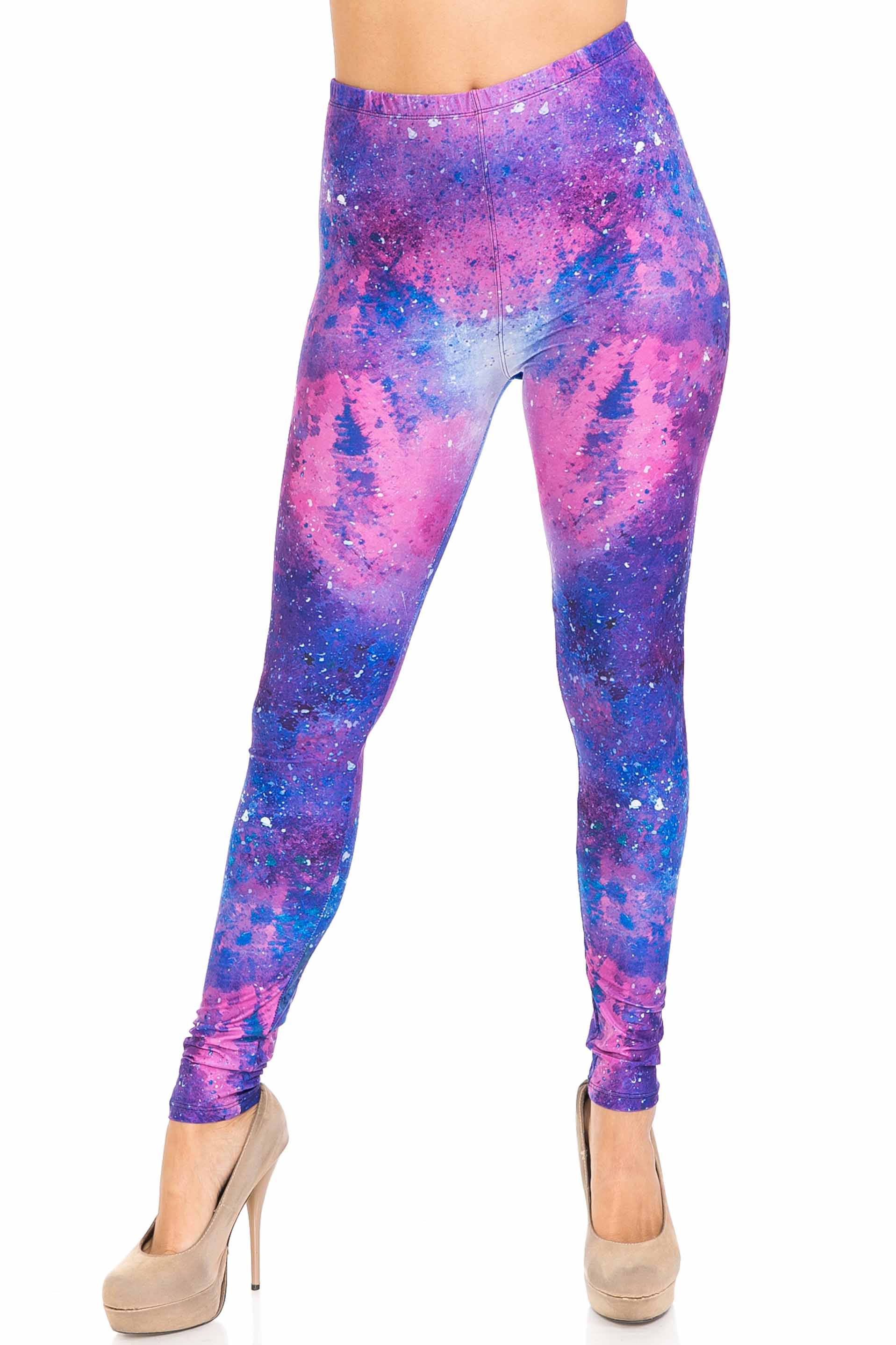Creamy Soft Blue Fuchsia Nebula Plus Size Leggings - USA Fashion (One Size Plus,Blue)