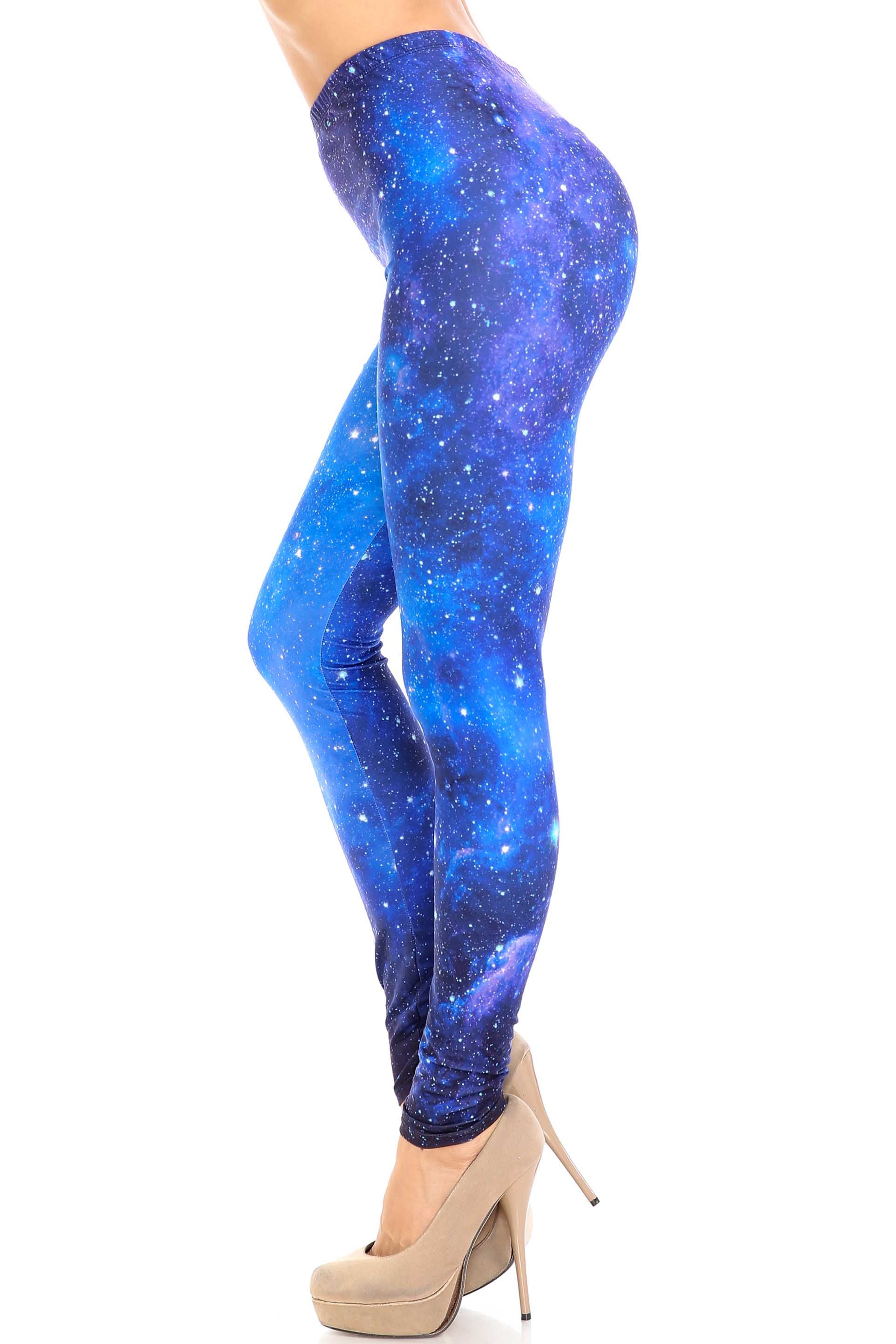 Creamy Soft Deep Blue Galaxy Plus Size Leggings - USA Fashion (One Size Plus,Blue)