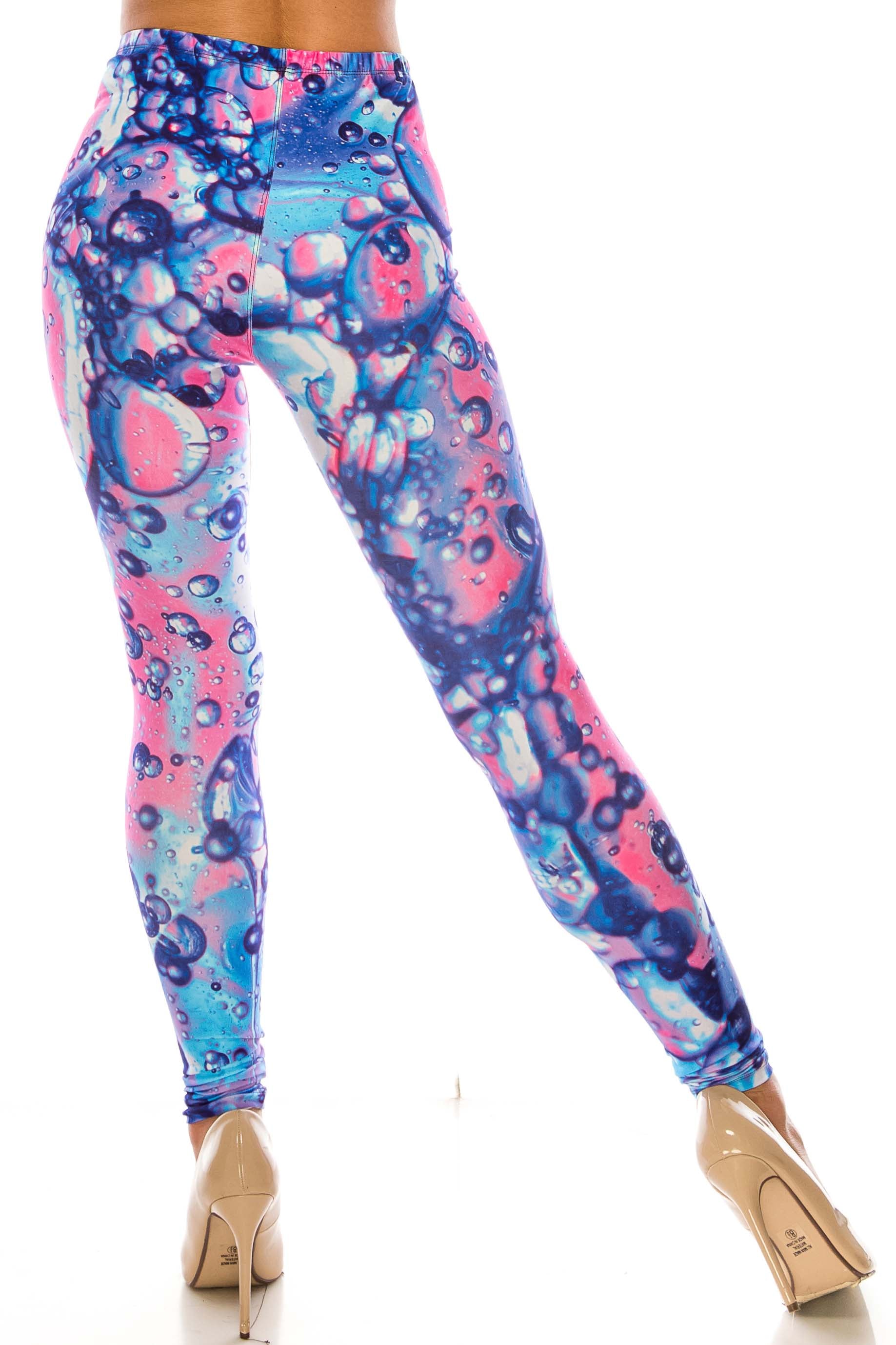 Creamy Soft Brilliant Bubbles Plus Size Leggings - USA Fashion (One Size Plus,Blue)