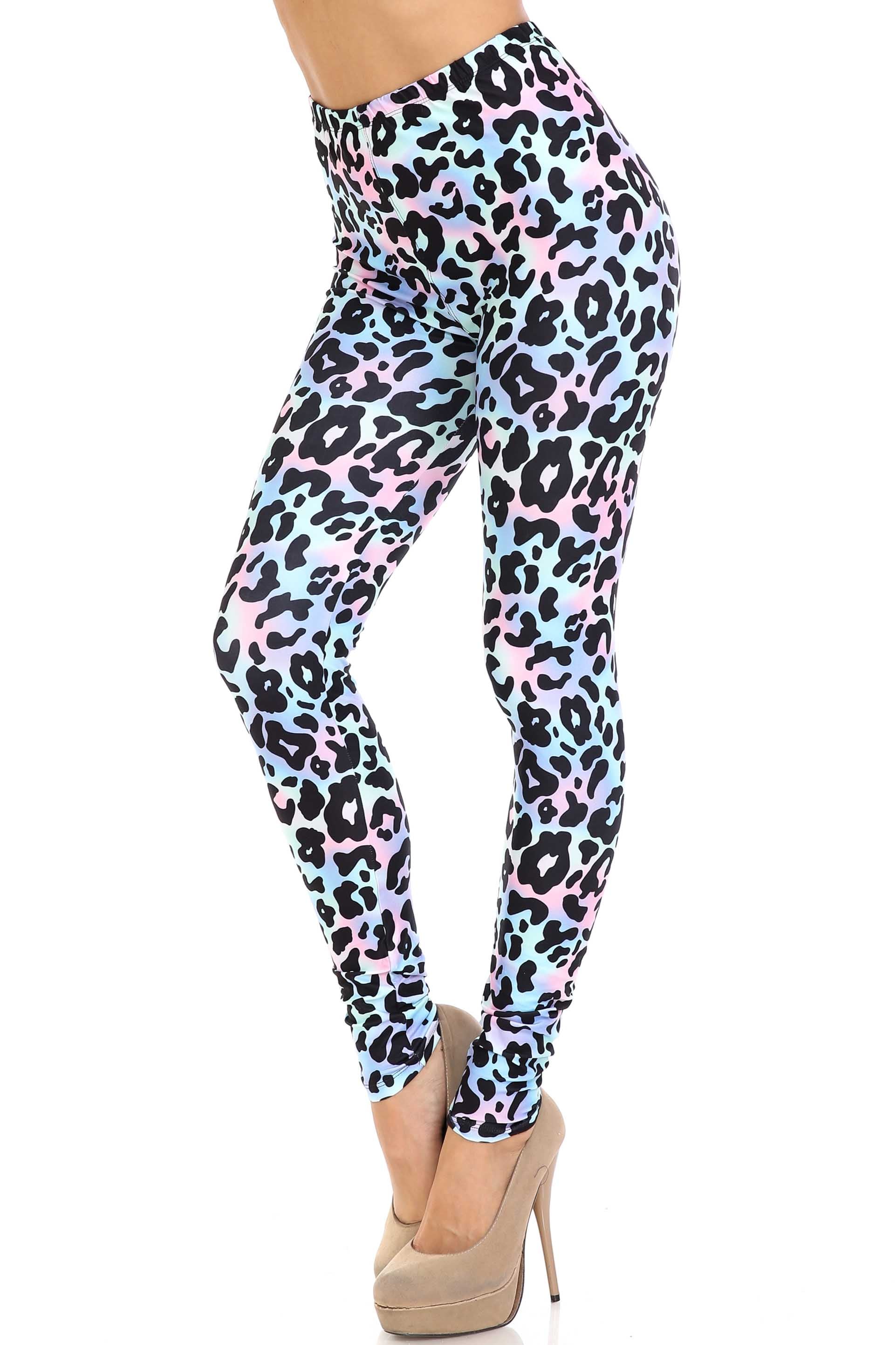 Creamy Soft Chromatic Leopard Plus Size Leggings - By USA Fashion (One Size Plus,Blue)