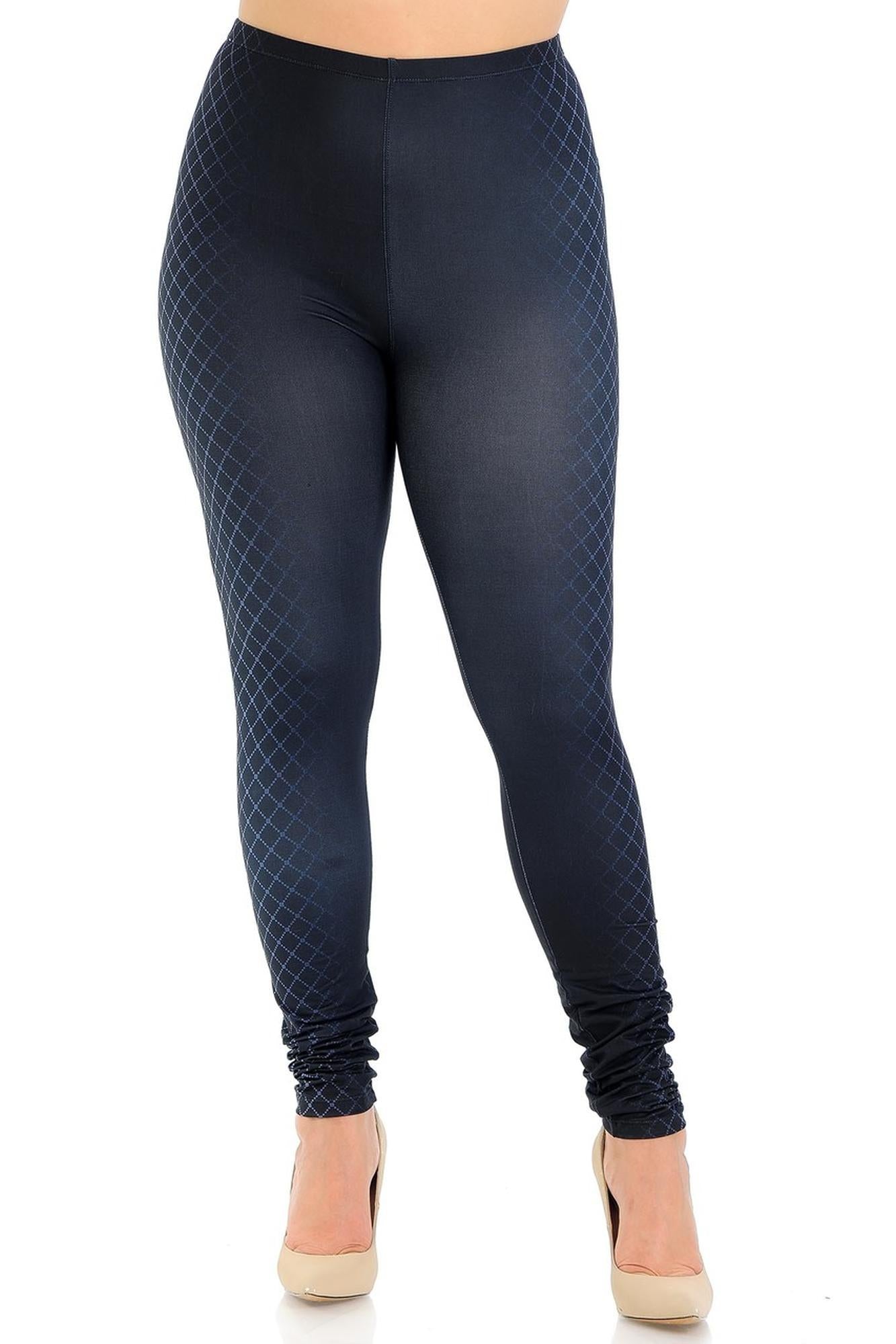 Creamy Soft Contour Crisscross Plus Size Leggings - Signature Collection (One Size Plus,Black)