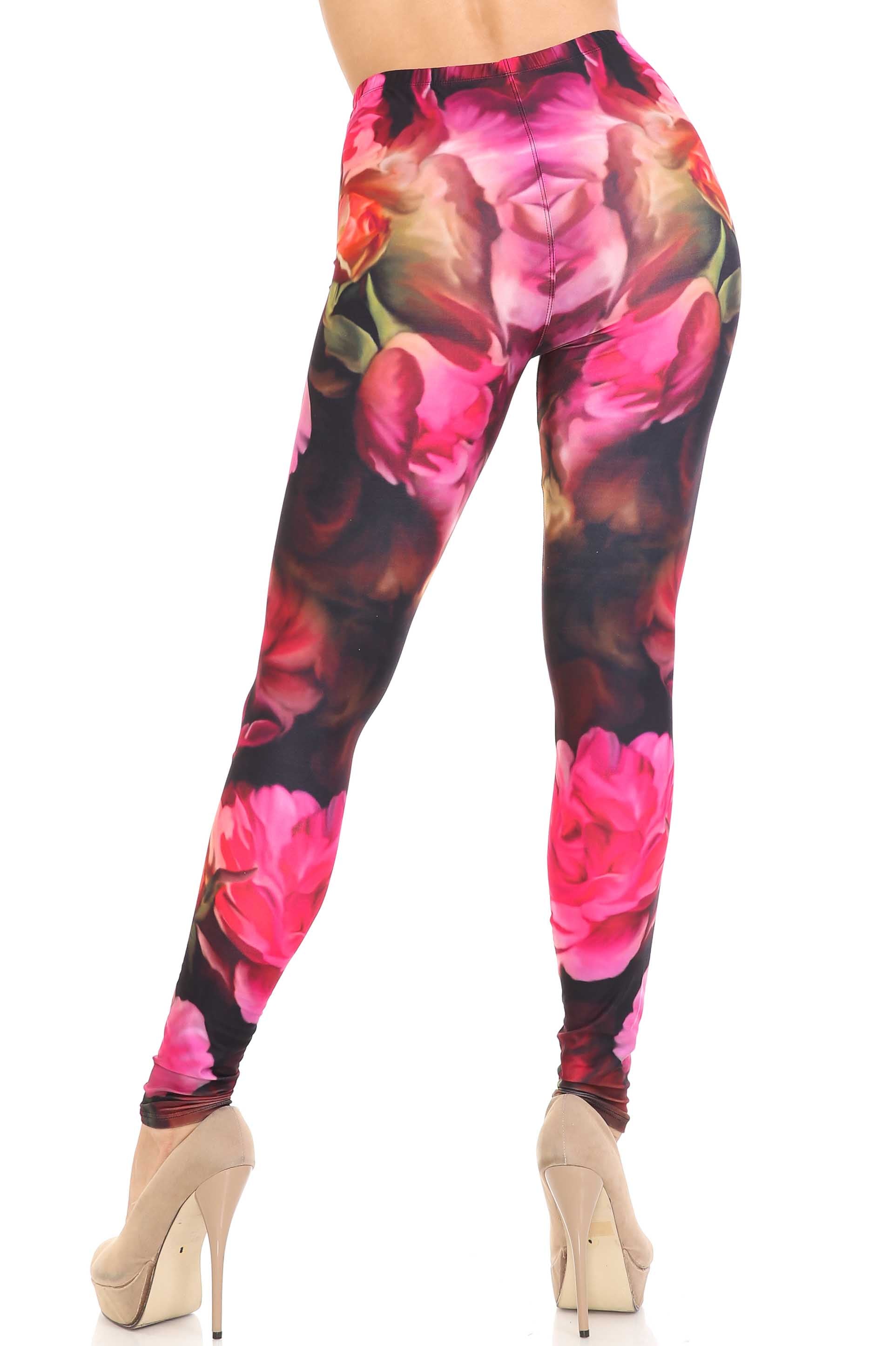 Creamy Soft Vintage Rose Leggings - USA Fashion (One Size Regular,Red)