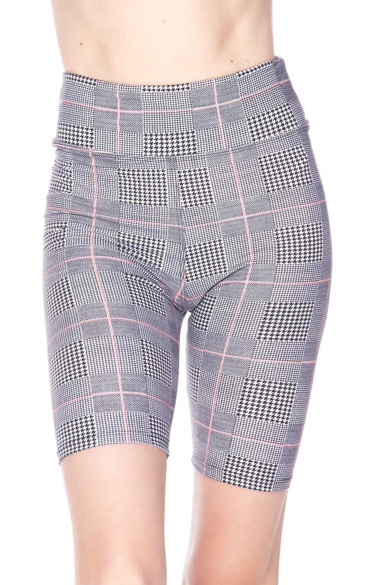 Buttery Soft Coral Accent Glenn Plaid Biker Shorts - 3 Inch Waist Band (One Size Regular,Charcoal)