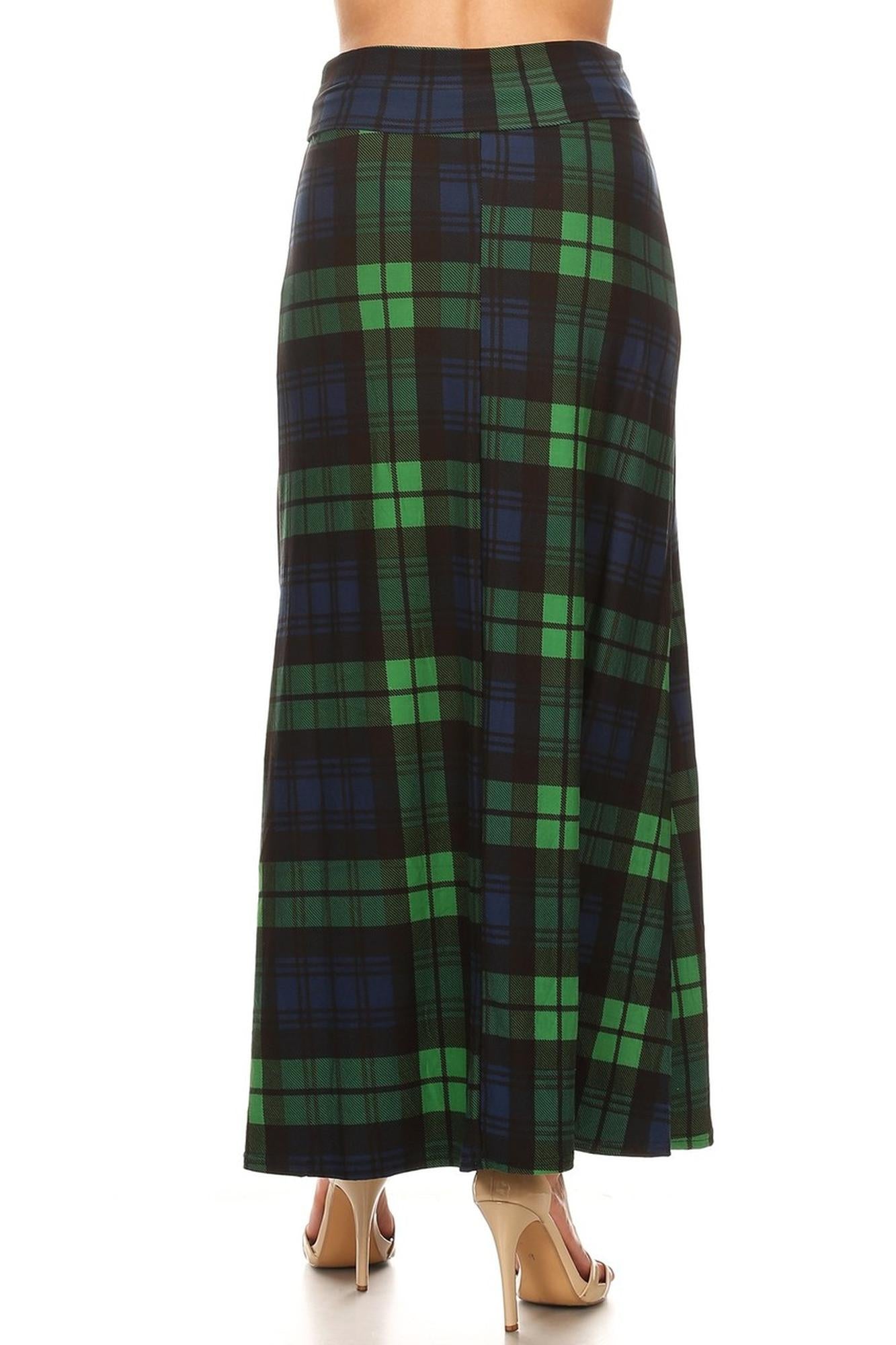 Buttery Soft Green Plaid Maxi Skirt (One Size Regular,Green)