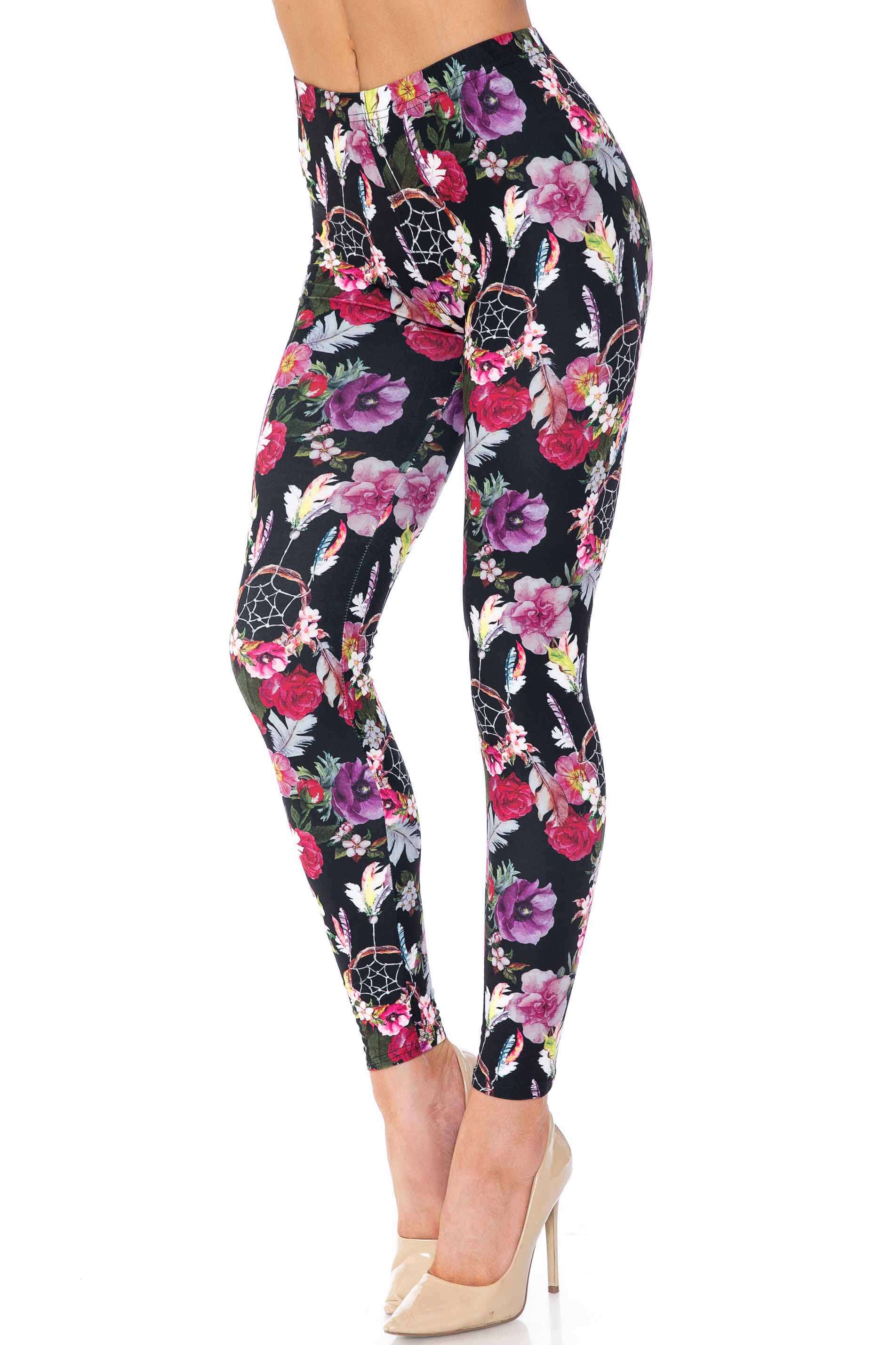 Creamy Soft Floral Dreamcatcher Extra Plus Size Leggings - 3X-5X - USA Fashion (XPlus One Size,Black)