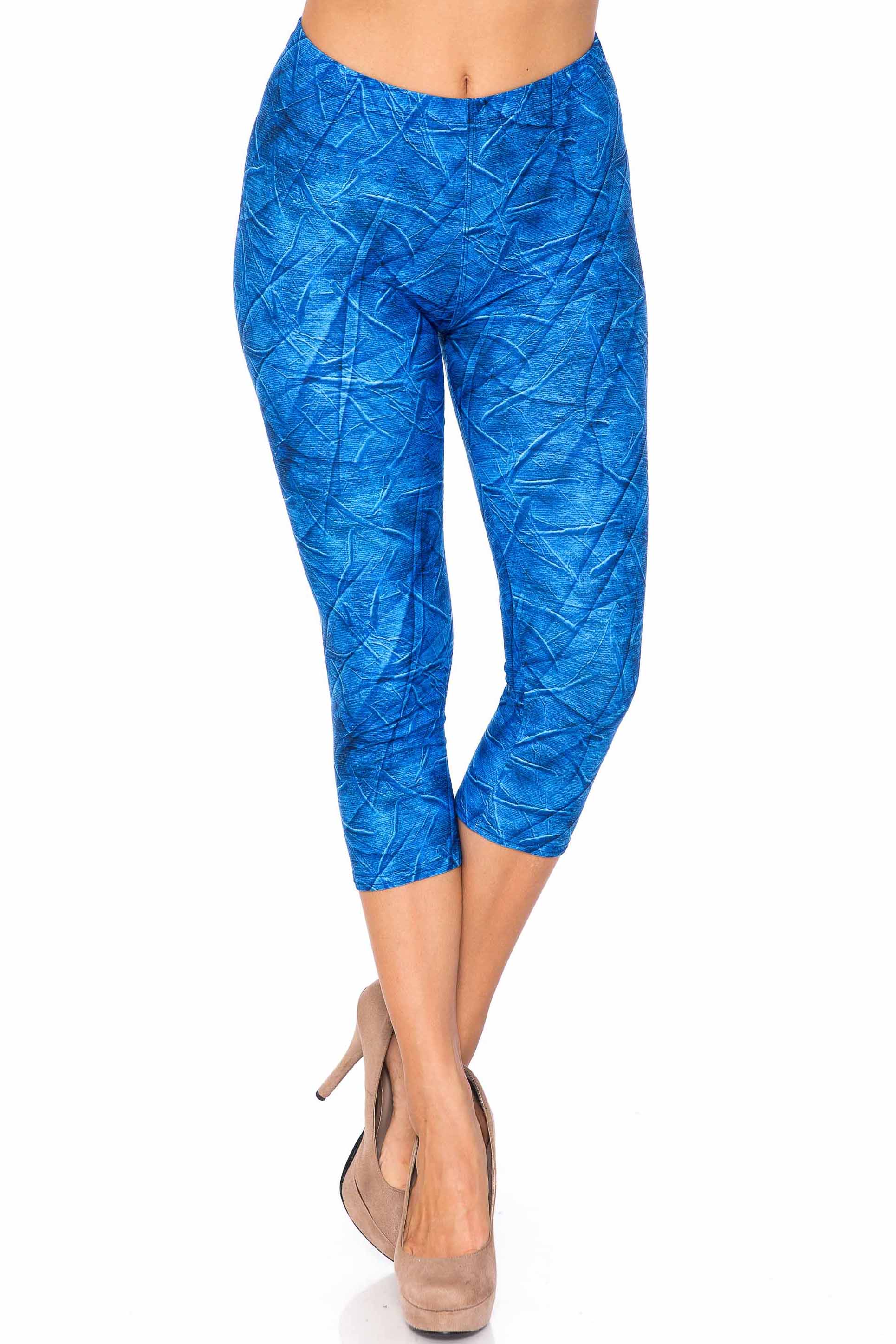 Creamy Soft Blue Wrinkled Denim Extra Plus Size Capris - 3X-5X - USA Fashion (XPlus One Size,Blue)