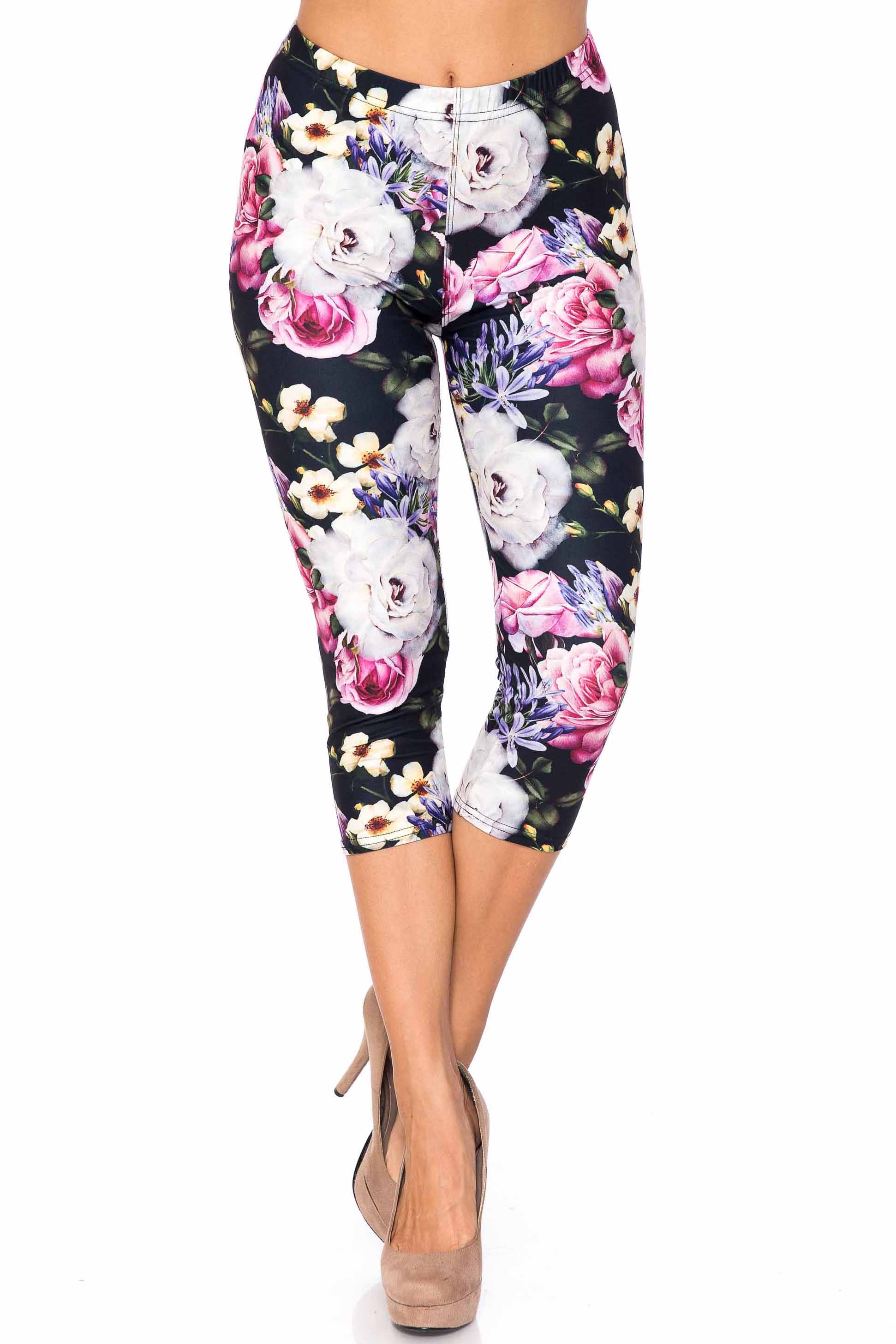 Creamy Soft Floral Garden Bouquet Extra Plus Size Capris - 3X-5X - USA Fashion (XPlus One Size,White)