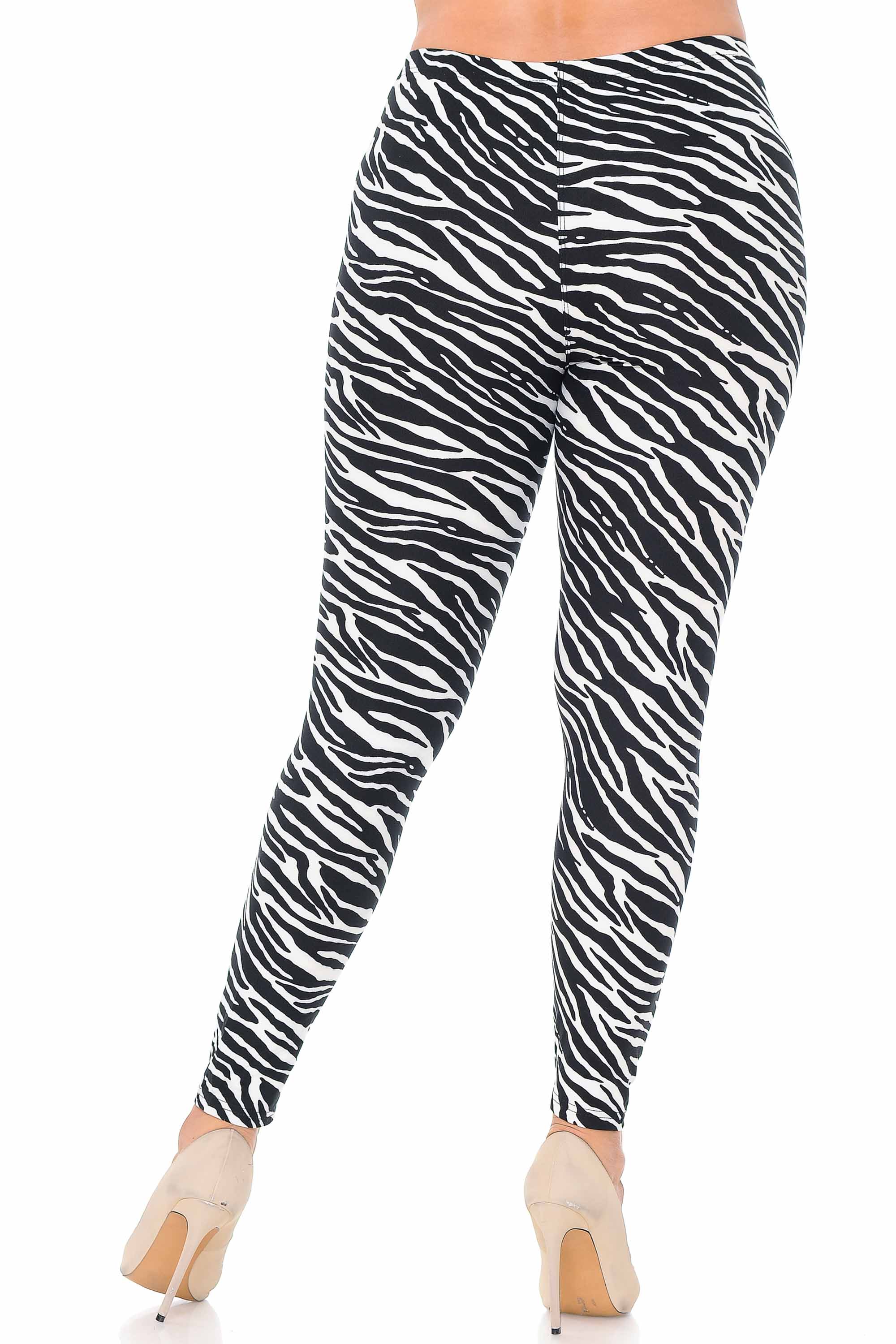 Buttery Soft Zebra Extra Plus Size Leggings - 3X-5X (XPlus One Size,Black)