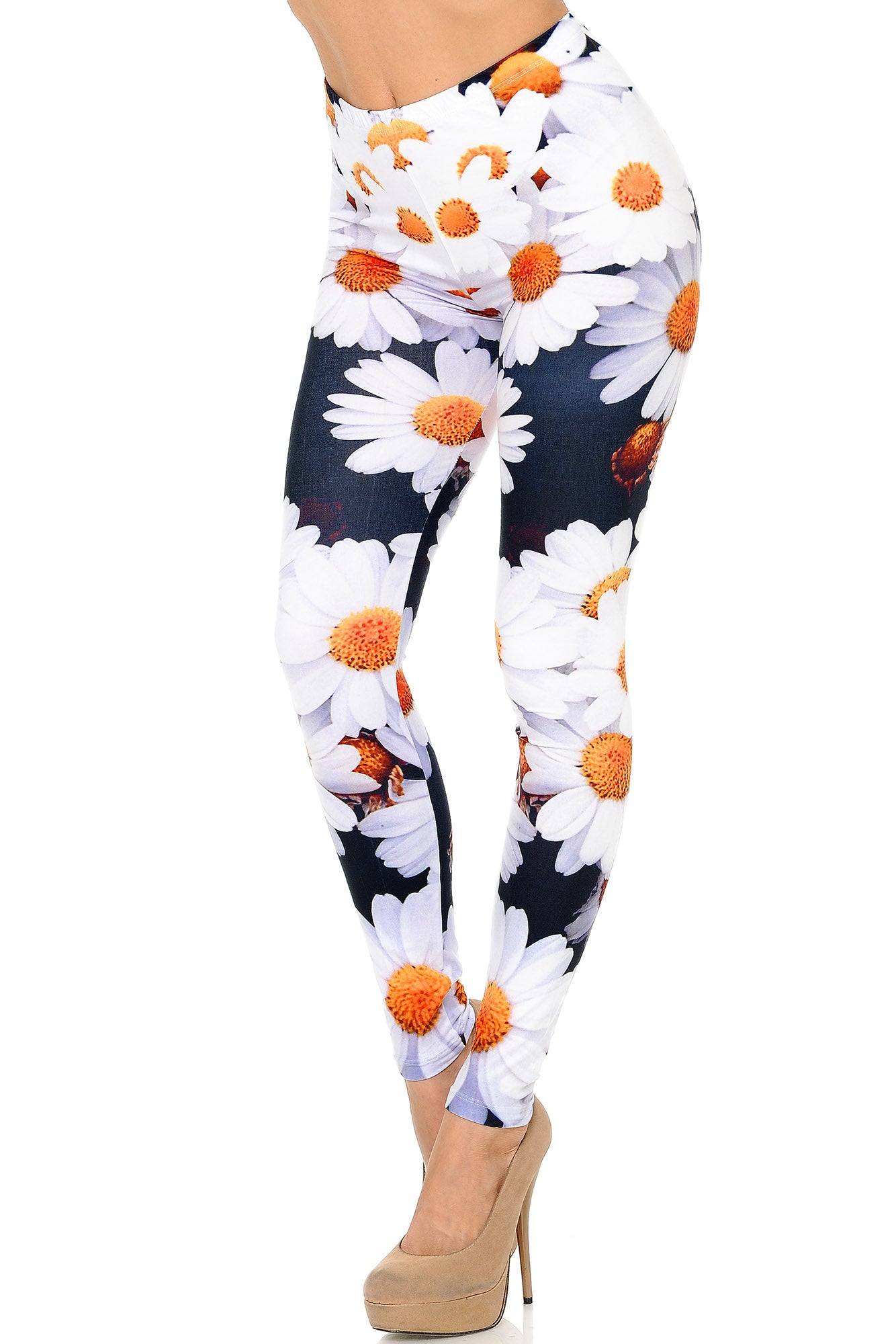 Creamy Soft Daisy Bunch Extra Plus Size Leggings - 3X-5X - USA Fashion (XPlus One Size,White)