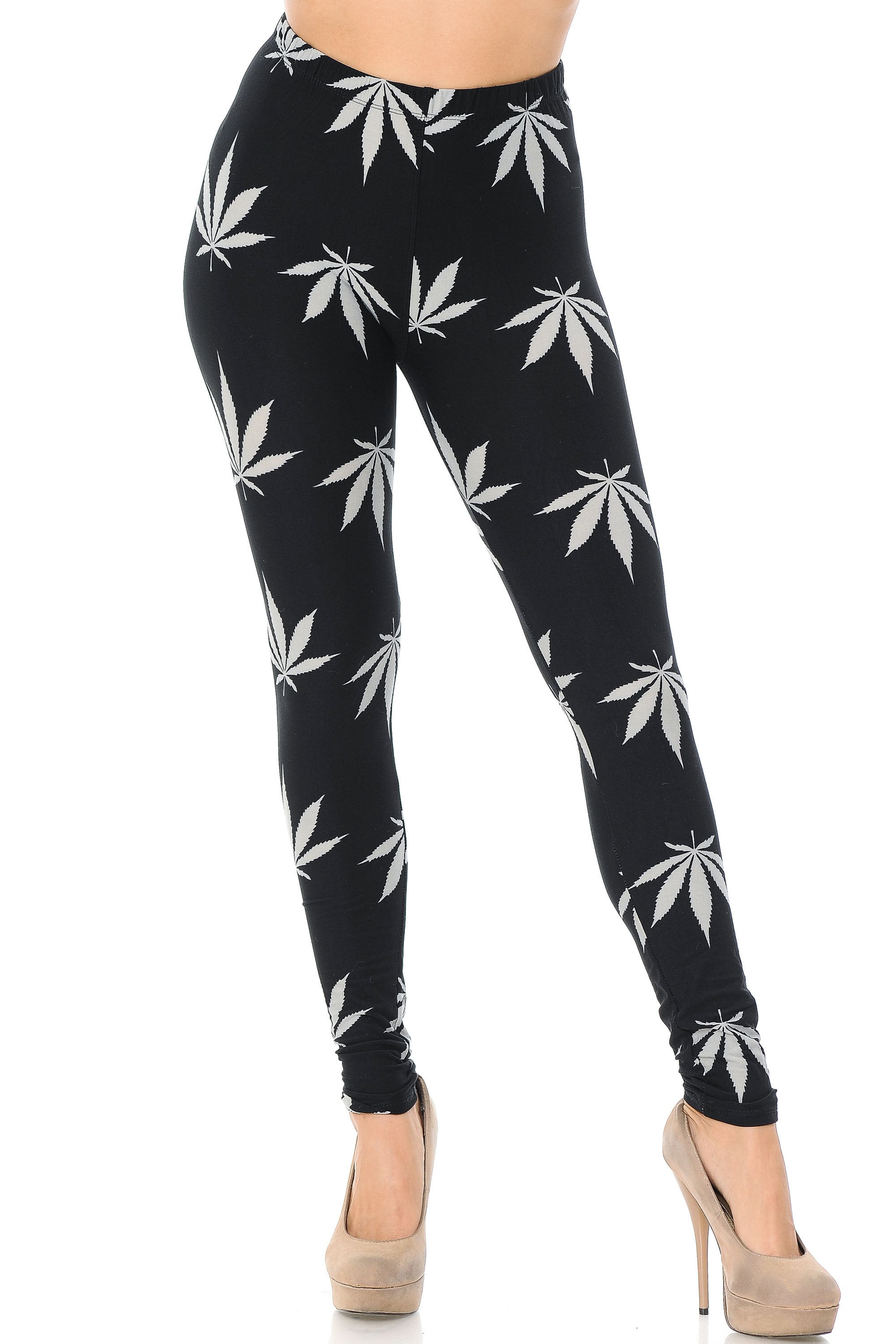 Buttery Soft Black Marijuana Extra Plus Size Leggings - 3X-5X (XPlus One Size,Black)