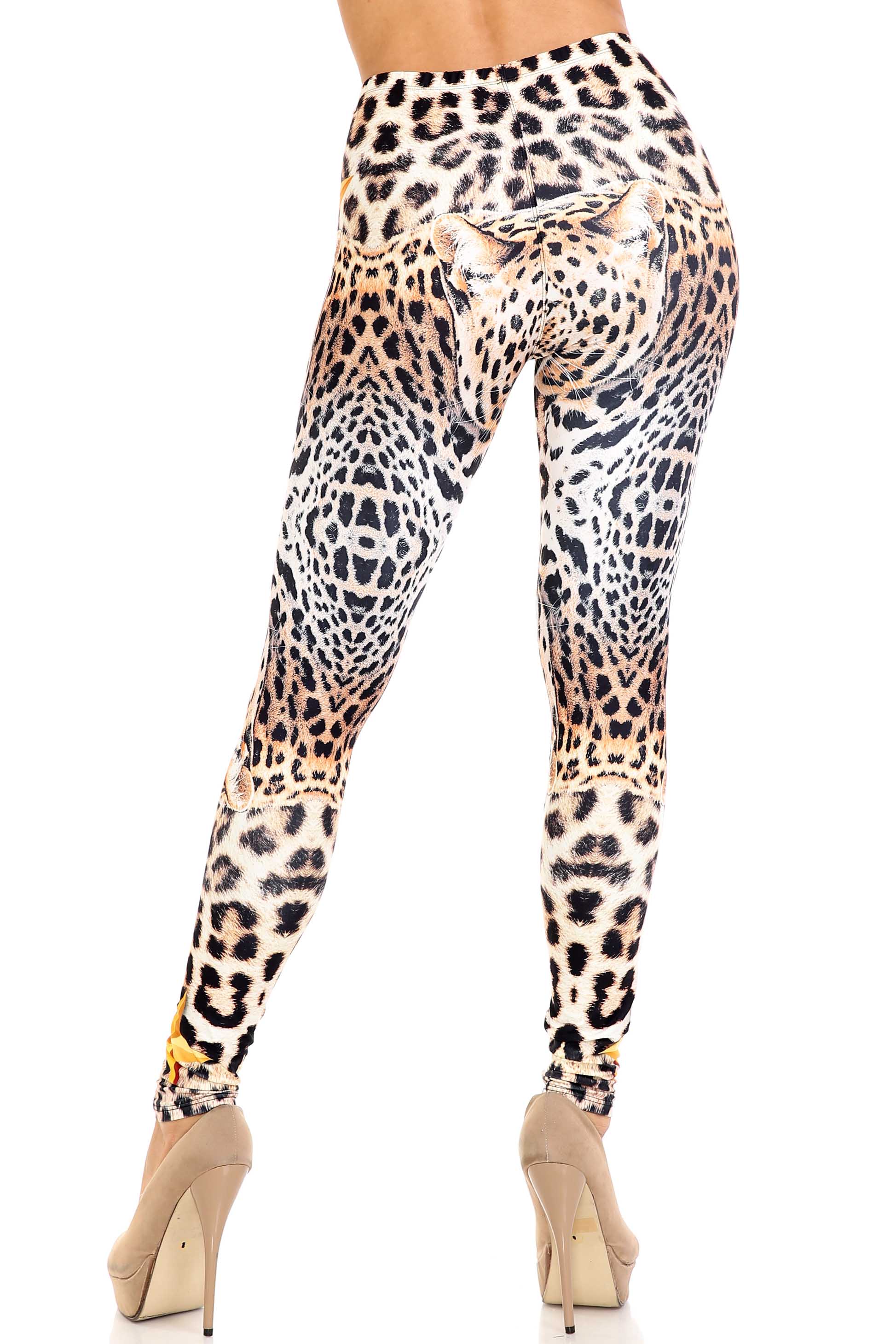 Creamy Soft Leopard Star Extra Plus Size Leggings - 3X-5X - USA Fashion (XPlus One Size,Brown)