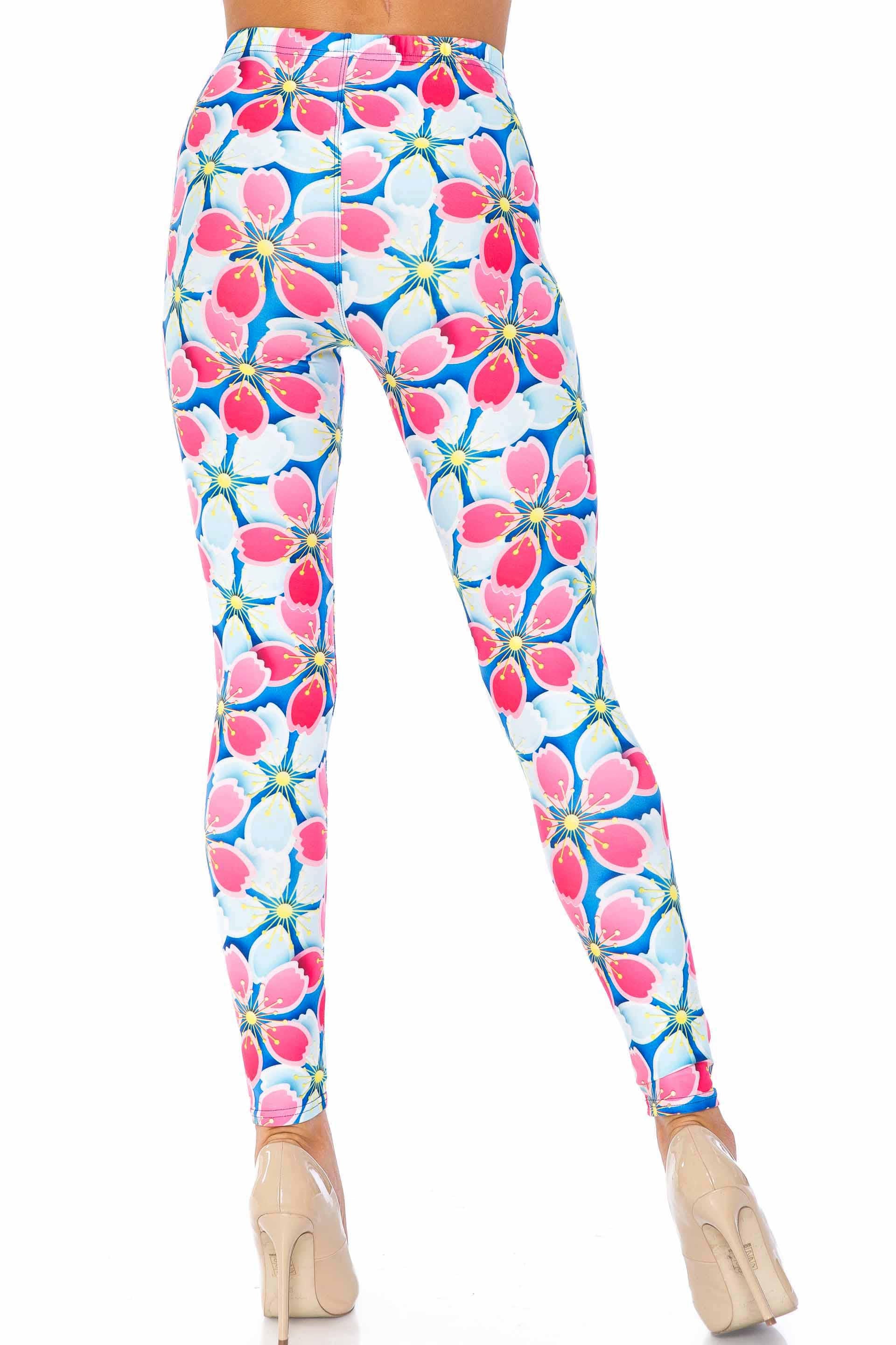 Creamy Soft Pink and Blue Sunshine Floral Extra Plus Size Leggings - 3X-5X - USA Fashion (Pink,XPlus One Size)